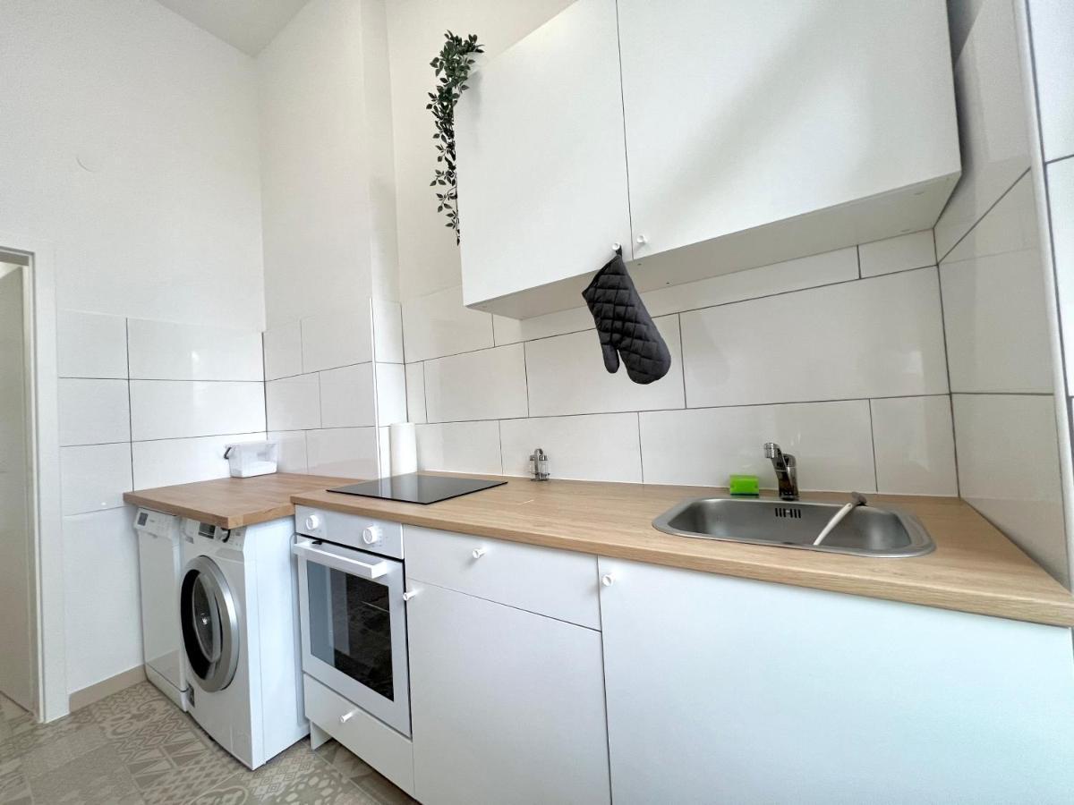 Jungle Retreat Apartments Im Zentrum Бремен Экстерьер фото